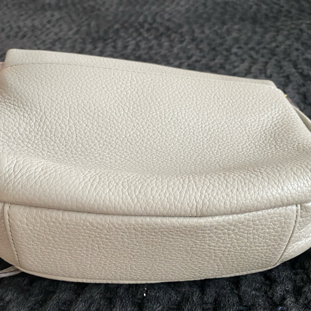 AIMEE Kestenberg leather handbag - Picture 7 of 8